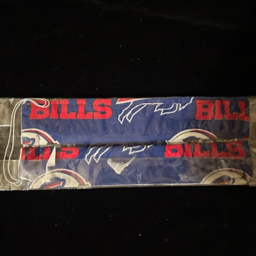 Buffalo Bills Facemask, new in package